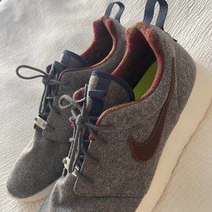 Nike x Pendleton Roshe Shoes